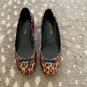 Prada block heels, size 38.5, patent leather leopard print